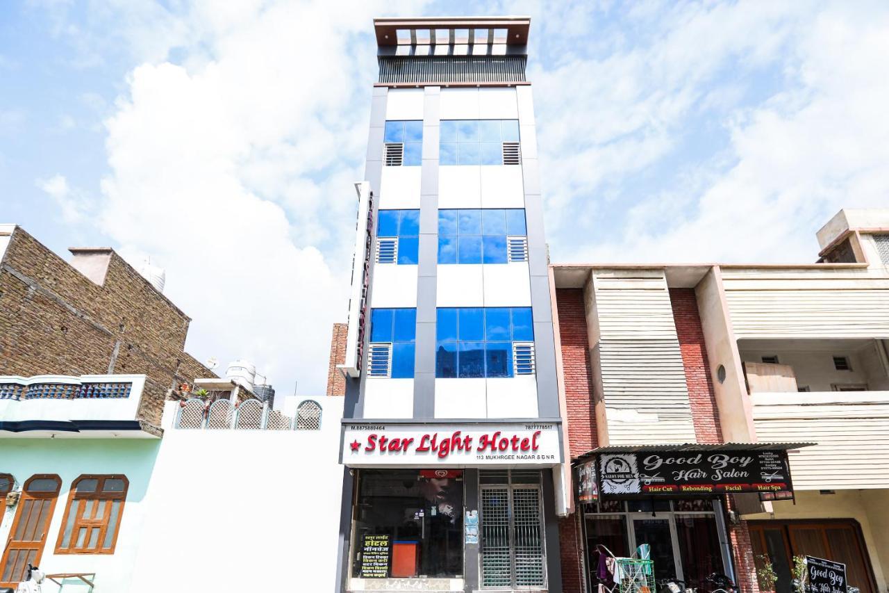 Oyo 71693 Starlight Hotel Gangānagar Екстериор снимка